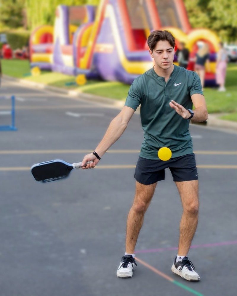 Coach Matheus hitting a pickleball forehand in Redding, CA